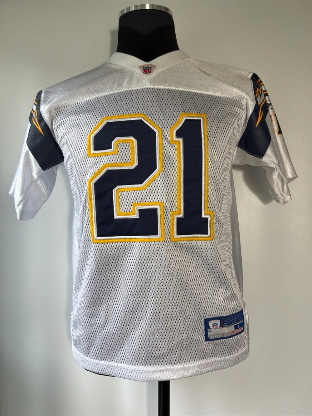 Reebok San Diego Chargers LaDainian Tomlinson Stitched Jersey Youth Size Large